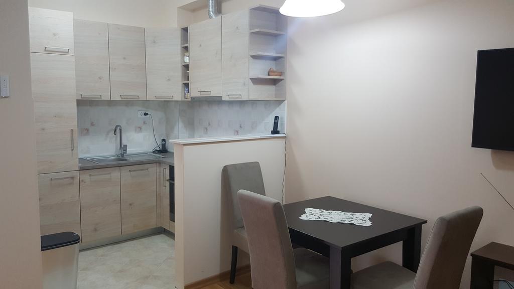 Nikolina Apartments Котор Экстерьер фото