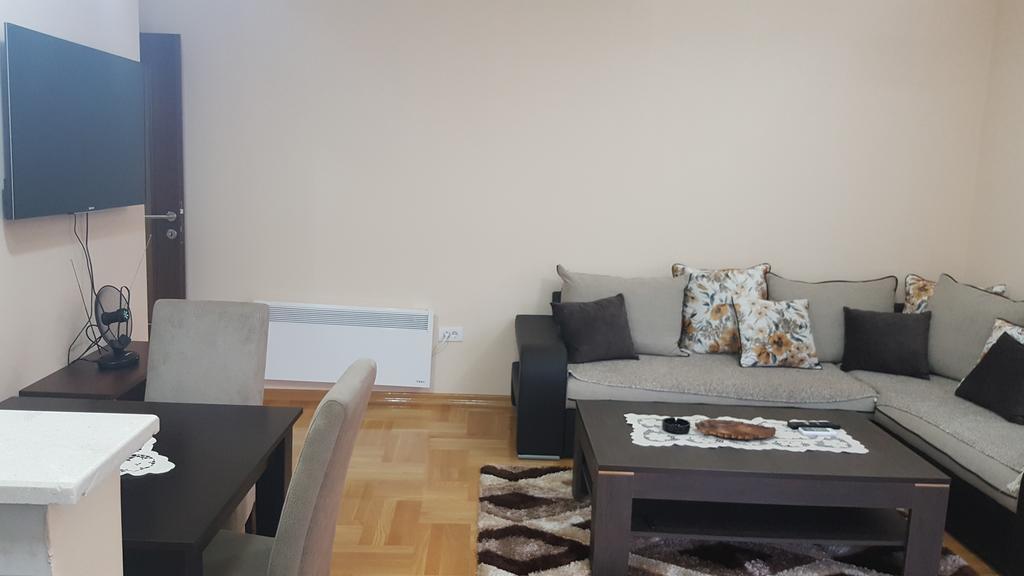 Nikolina Apartments Котор Экстерьер фото